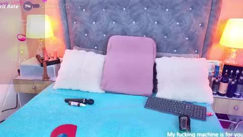 Lia online show from July 11, 8:01 pm