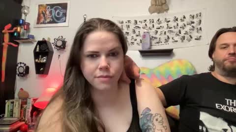 libby_and_mike online show from December 14, 10:21 am