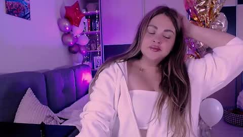 libra_mia online show from October 26, 4:24 am