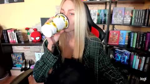 Anna online show from January 19, 10:14 am