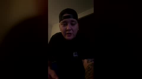 lickallotpuss online show from March 25, 3:24 am