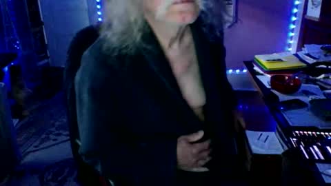 LickYourYoni online show from September 19, 2:32 pm