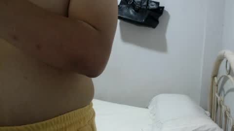 liebewendy2026 online show from June 30, 11:53 am