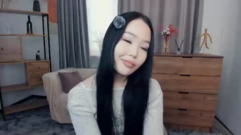 Melissa online show from June 25, 7:13 am