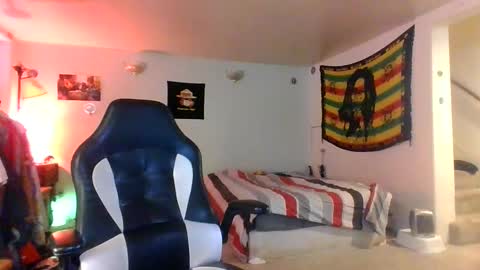 lightskinned666 online show from April 23, 4:41 pm