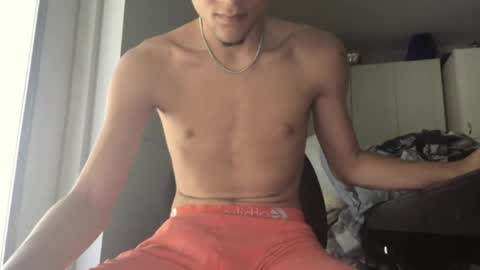 lightskinwithgirth online show from April 29, 4:12 pm