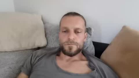lignumb online show from May 7, 5:52 pm