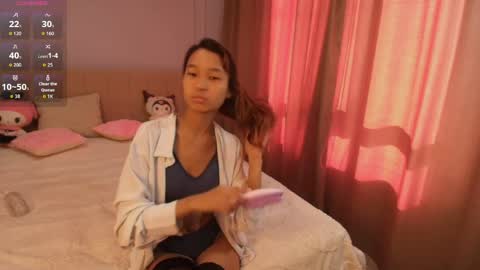 Lihn Pham online show from April 30, 3:22 am