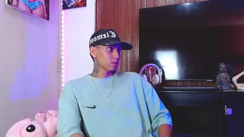 Daniel online show from November 25, 3:00 pm