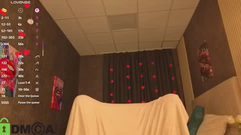 Lika Davis online show from March 11, 6:33 pm