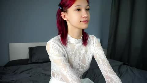 Emi online show from November 1, 11:20 am