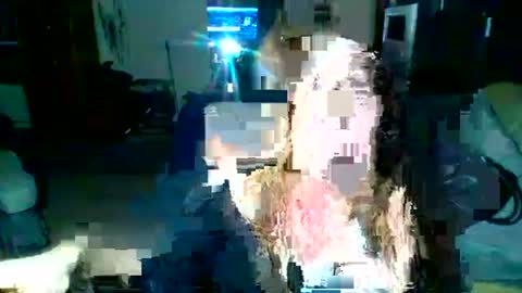 likerightnow online show from May 1, 9:58 am