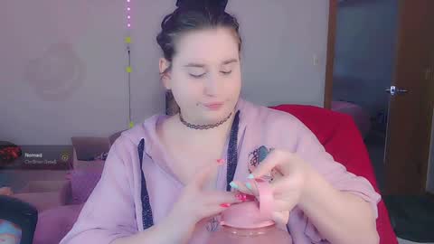 Lil Alison Heart online show from January 3, 3:12 pm