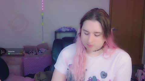 Lil Alison Heart online show from December 11, 2:11 pm