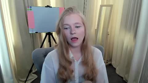 Erica online show from July 26, 11:41 am