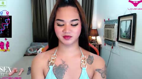 LILY online show from November 5, 9:00 am