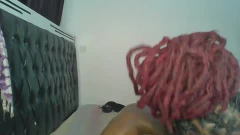 lil_meg online show from March 3, 6:48 pm