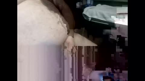 lil_ogbelle_ogkong420 online show from October 22, 1:09 am