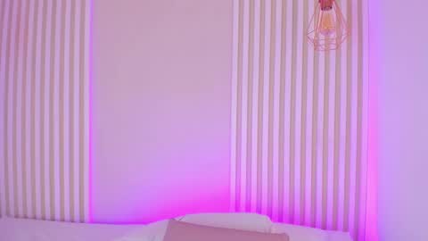 L I L A   online show from February 21, 2:28 am