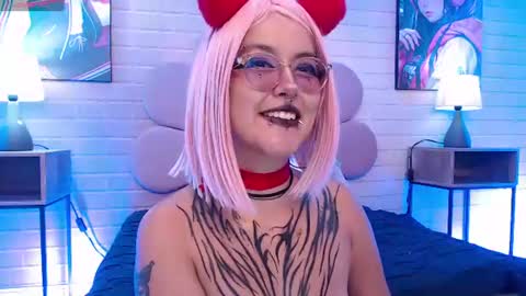lilcandy19 online show from July 14, 12:10 pm
