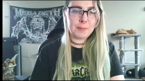 emily ryanson online show from April 30, 9:08 pm