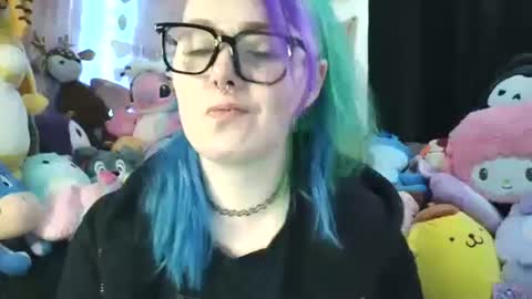 Snapshot of lilemmy1999 chatting on February 12, 5:48 pm emily ryanson online show from February 12, 5:48 pm