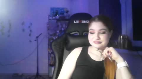 Lilfiregirl online show from December 13, 11:11 pm