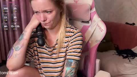Lili online show from July 29, 12:05 pm