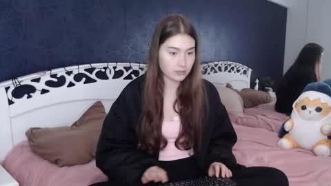 Lilu online show from October 1, 12:10 am