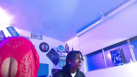 lili_roussi online show from October 25, 2:23 am