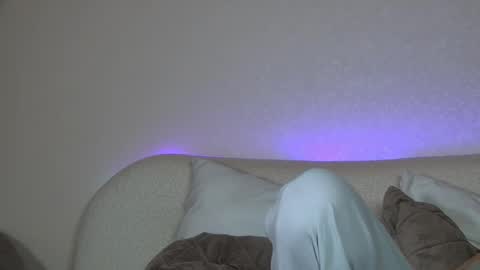 Snapshot of liliabianca chatting on October 21, 6:29 am Mia online show from October 21, 6:29 am