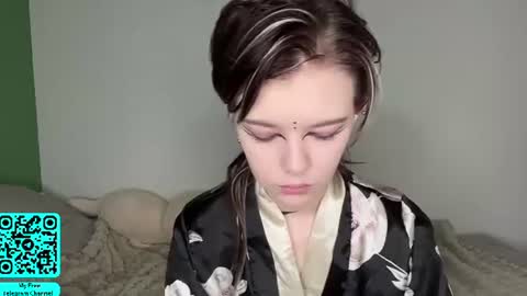 Lilian online show from July 24, 7:16 am