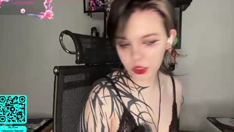 Lilian online show from June 16, 7:01 am