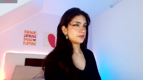 Lilith Savett online show from July 24, 4:37 pm