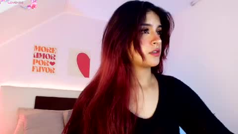 Lilith Savett online show from July 2, 2:44 pm
