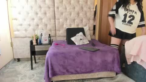 lilimini online show from June 24, 8:16 pm