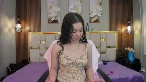 lilimini online show from June 30, 8:40 pm