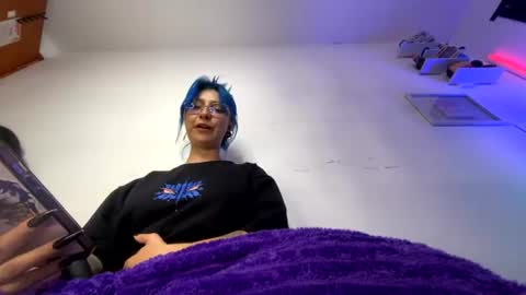 Lilith  online show from July 25, 7:06 am
