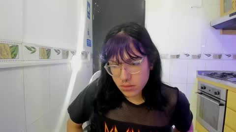 lilith  online show from February 16, 12:03 pm