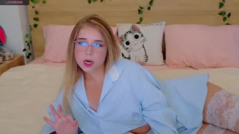 Lilith Bonheur online show from November 23, 5:55 pm