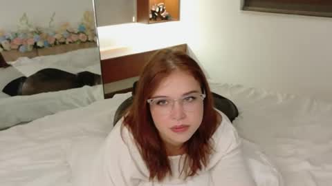 Lilith Bonheur online show from June 28, 10:06 pm
