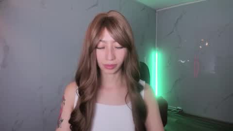 lilith cooper20 online show from March 16, 3:31 am