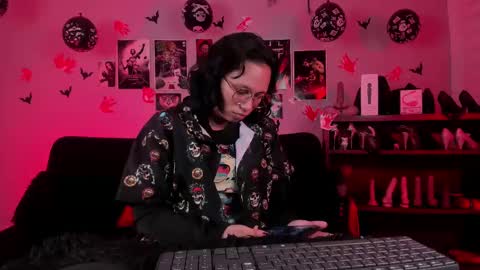 MISTRESS LILITH online show from November 24, 3:27 am