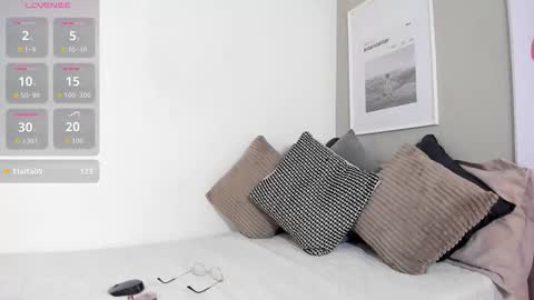 Lili  online show from October 27, 11:43 am