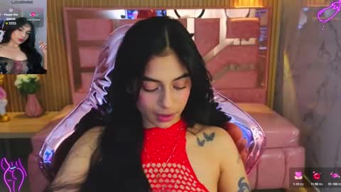 Snapshot of lilith_petit_sub chatting on October 10, 4:40 am Lilith  online show from October 10, 4:40 am