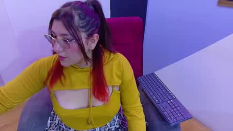 Lilith Smith online show from February 21, 8:12 pm