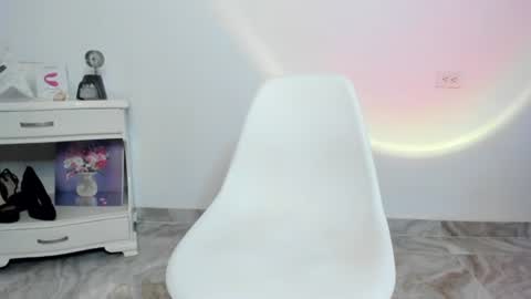 Alejandra  online show from June 27, 6:08 am