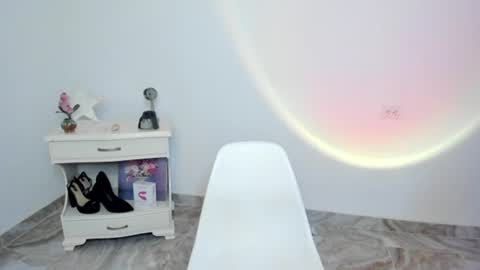 Alejandra  online show from July 27, 5:38 am