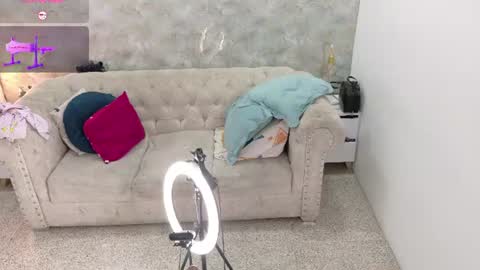 lilithcb_ online show from July 19, 9:06 pm