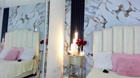 Lilith  online show from January 10, 7:25 am